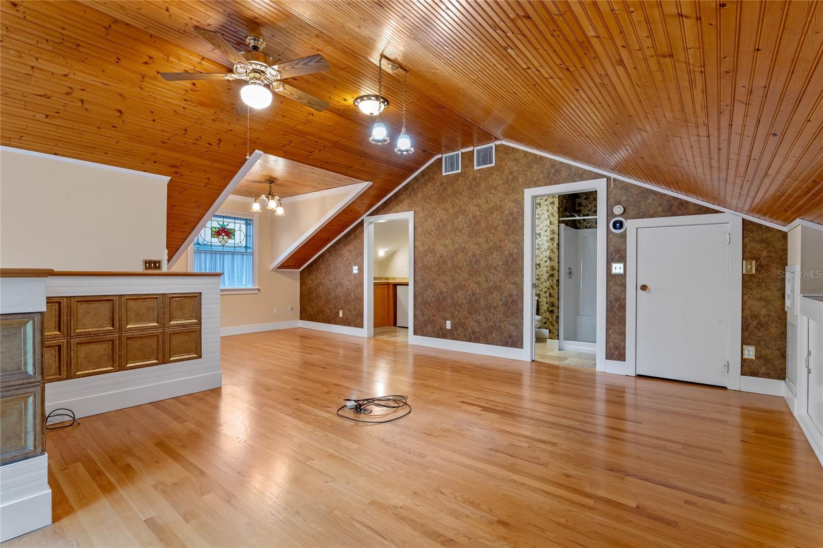 525 SHERIDAN BLVD, ORLANDO, FL, 32804