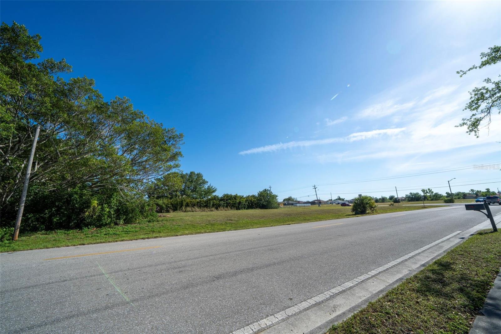 758 SW 4TH ST, CAPE CORAL, FL, 33991