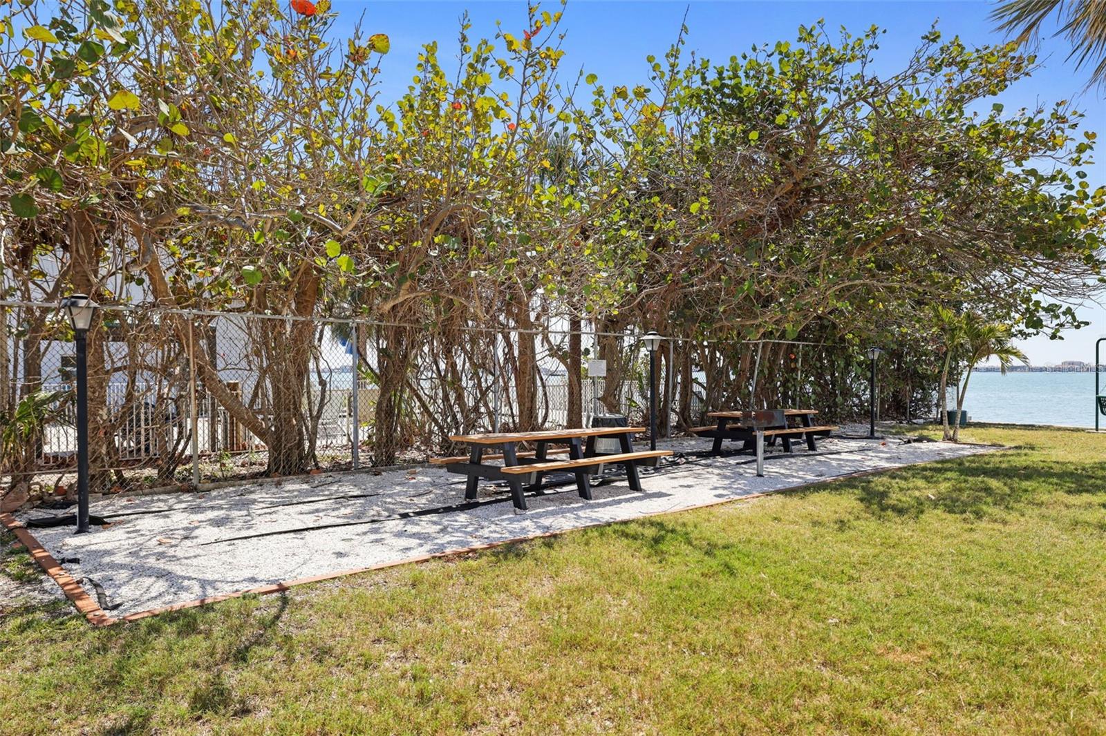 5925 SHORE BLVD S #312, GULFPORT, FL, 33707