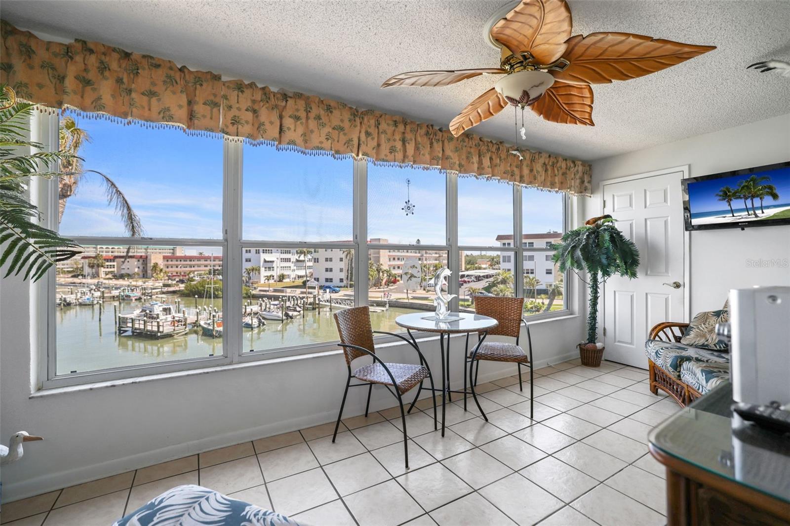 5925 SHORE BLVD S #312, GULFPORT, FL, 33707