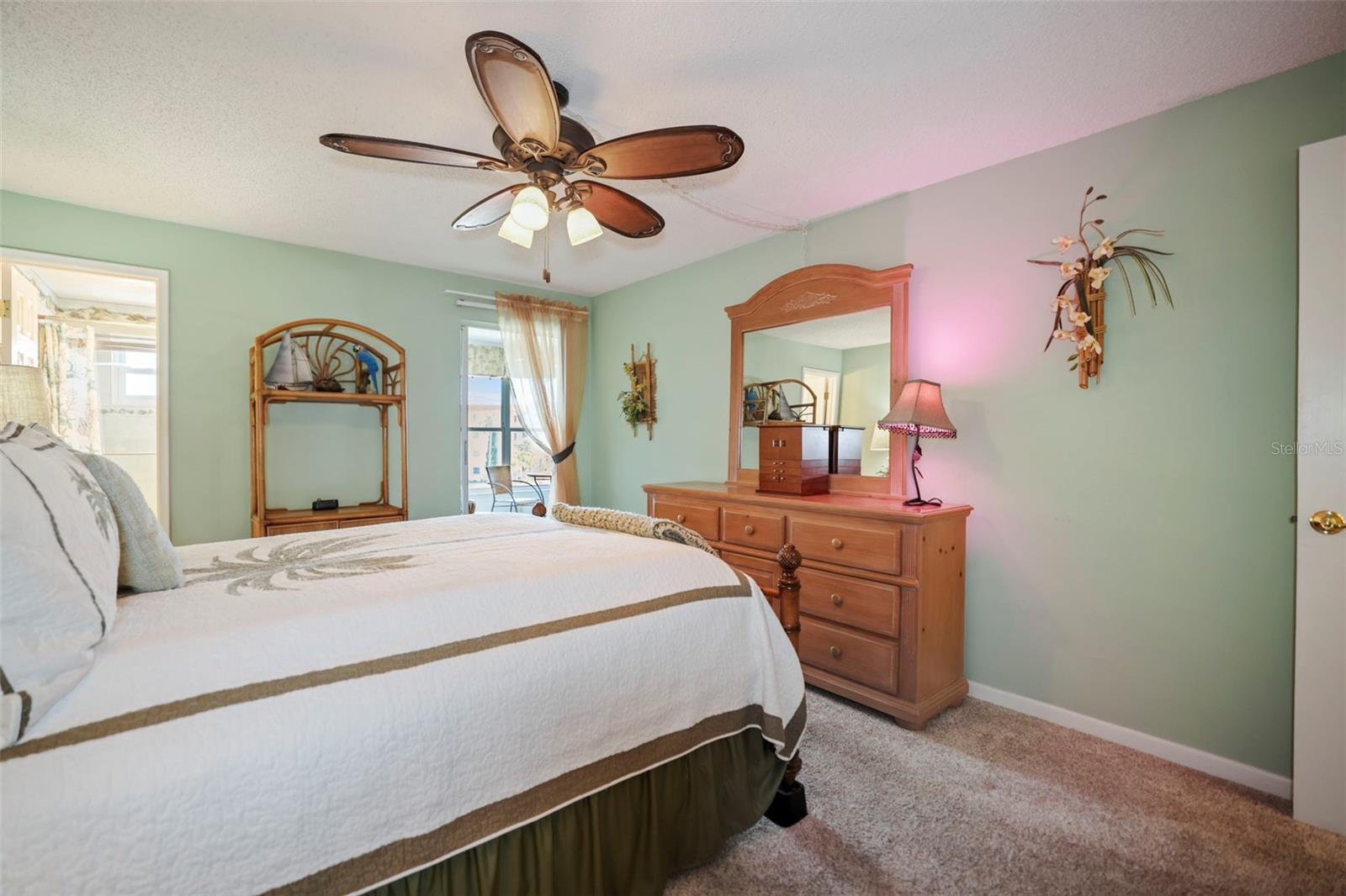 5925 SHORE BLVD S #312, GULFPORT, FL, 33707