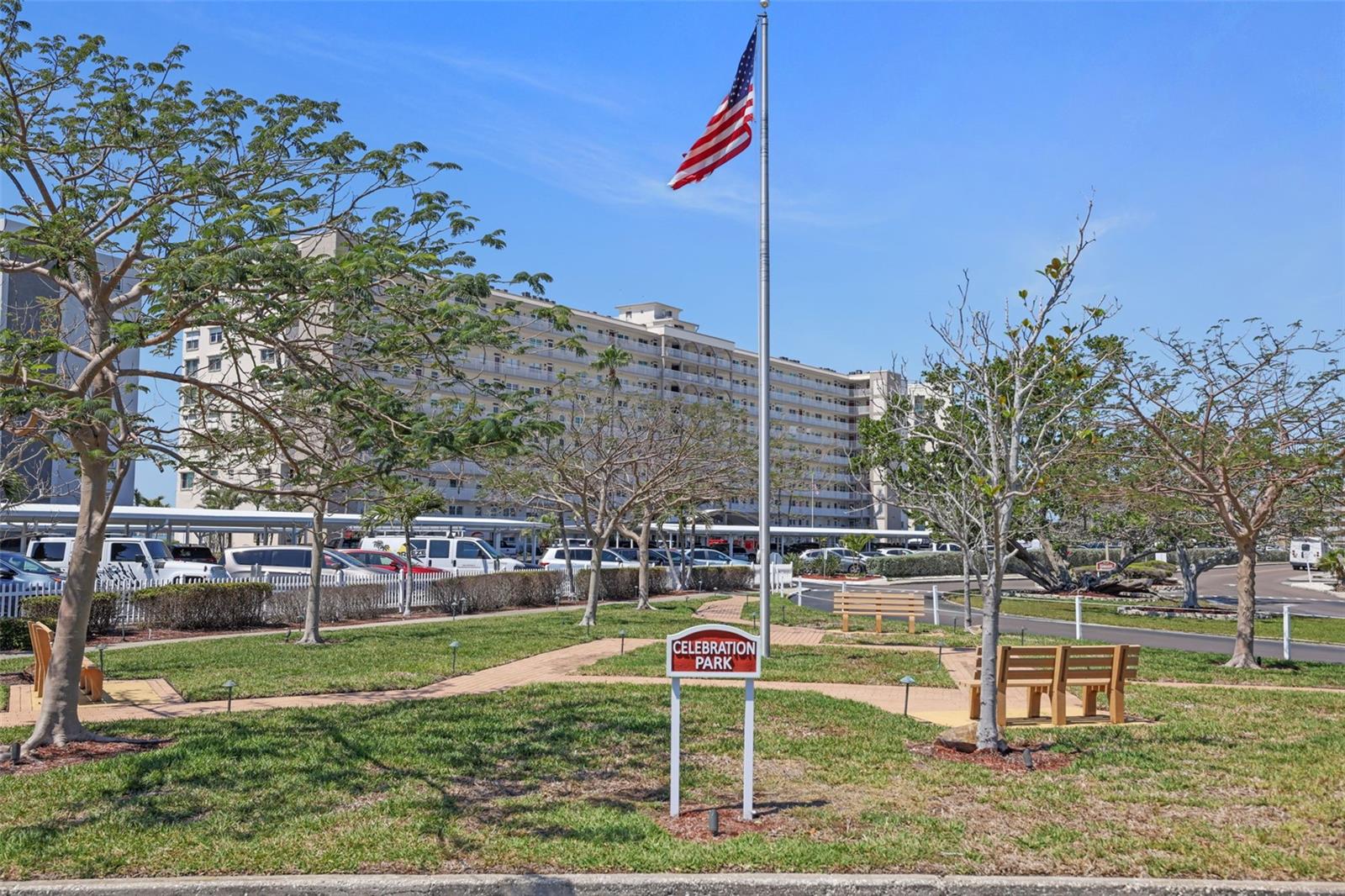 5925 SHORE BLVD S #312, GULFPORT, FL, 33707