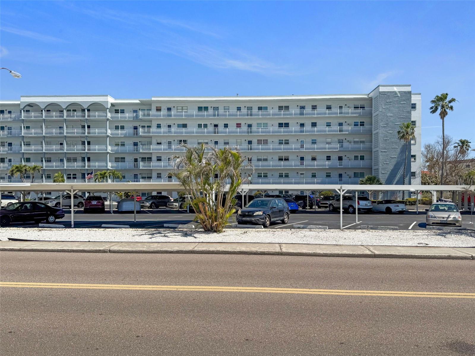 5925 SHORE BLVD S #312, GULFPORT, FL, 33707