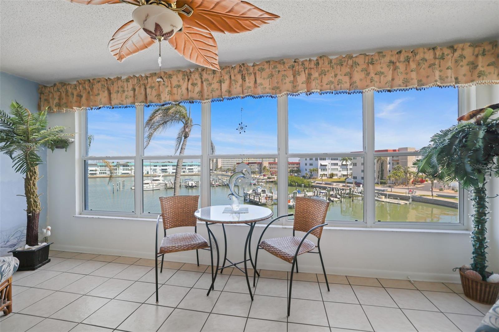5925 SHORE BLVD S #312, GULFPORT, FL, 33707