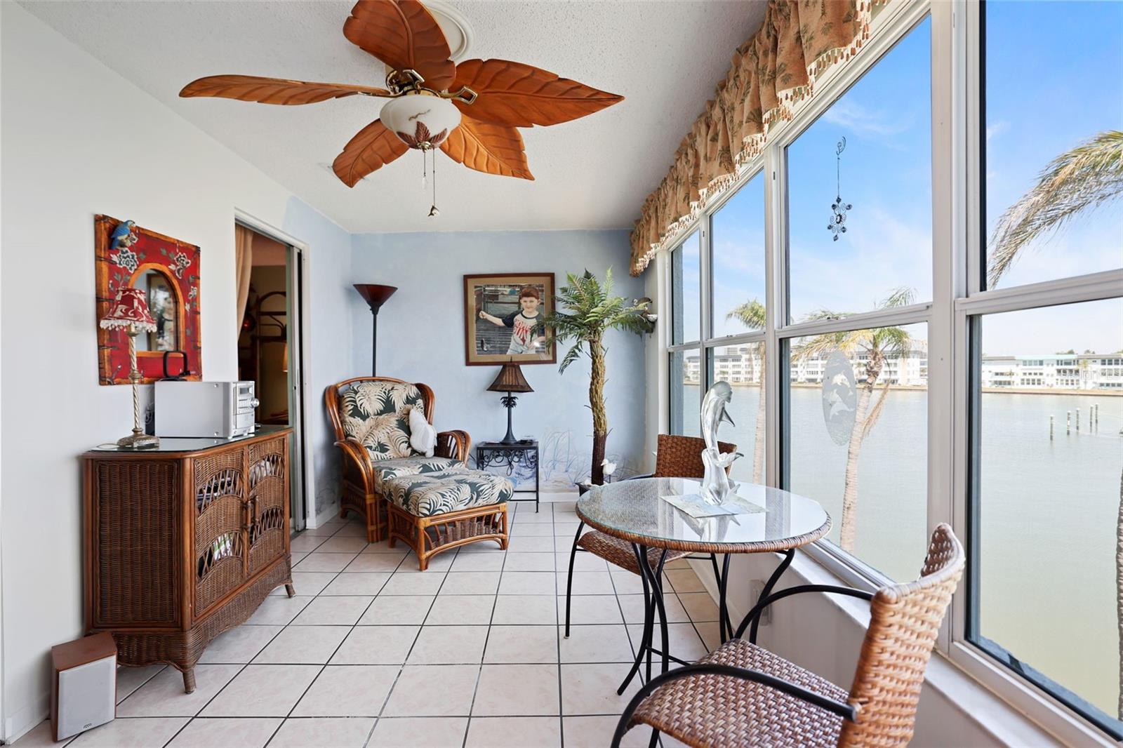 5925 SHORE BLVD S #312, GULFPORT, FL, 33707