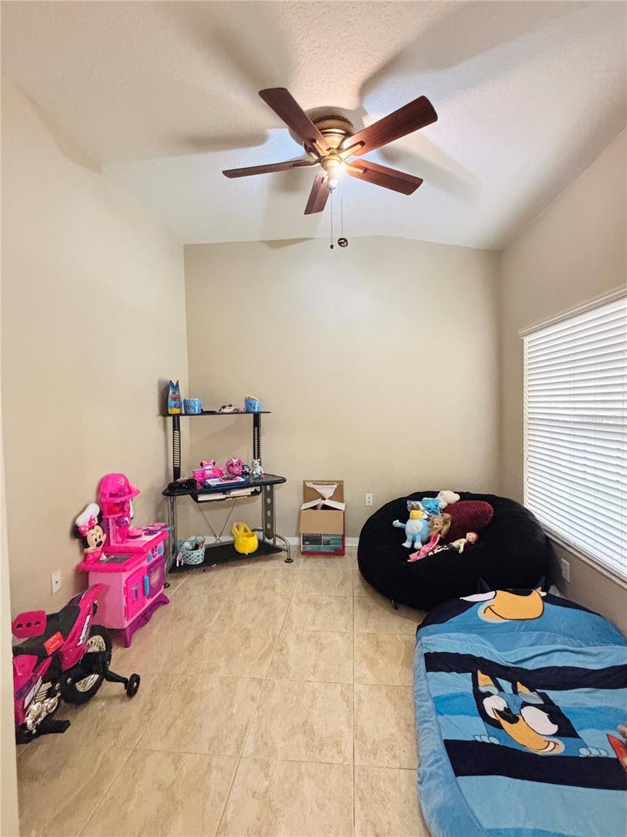 7114 HAMILTON PARK BLVD, TAMPA, FL, 33615