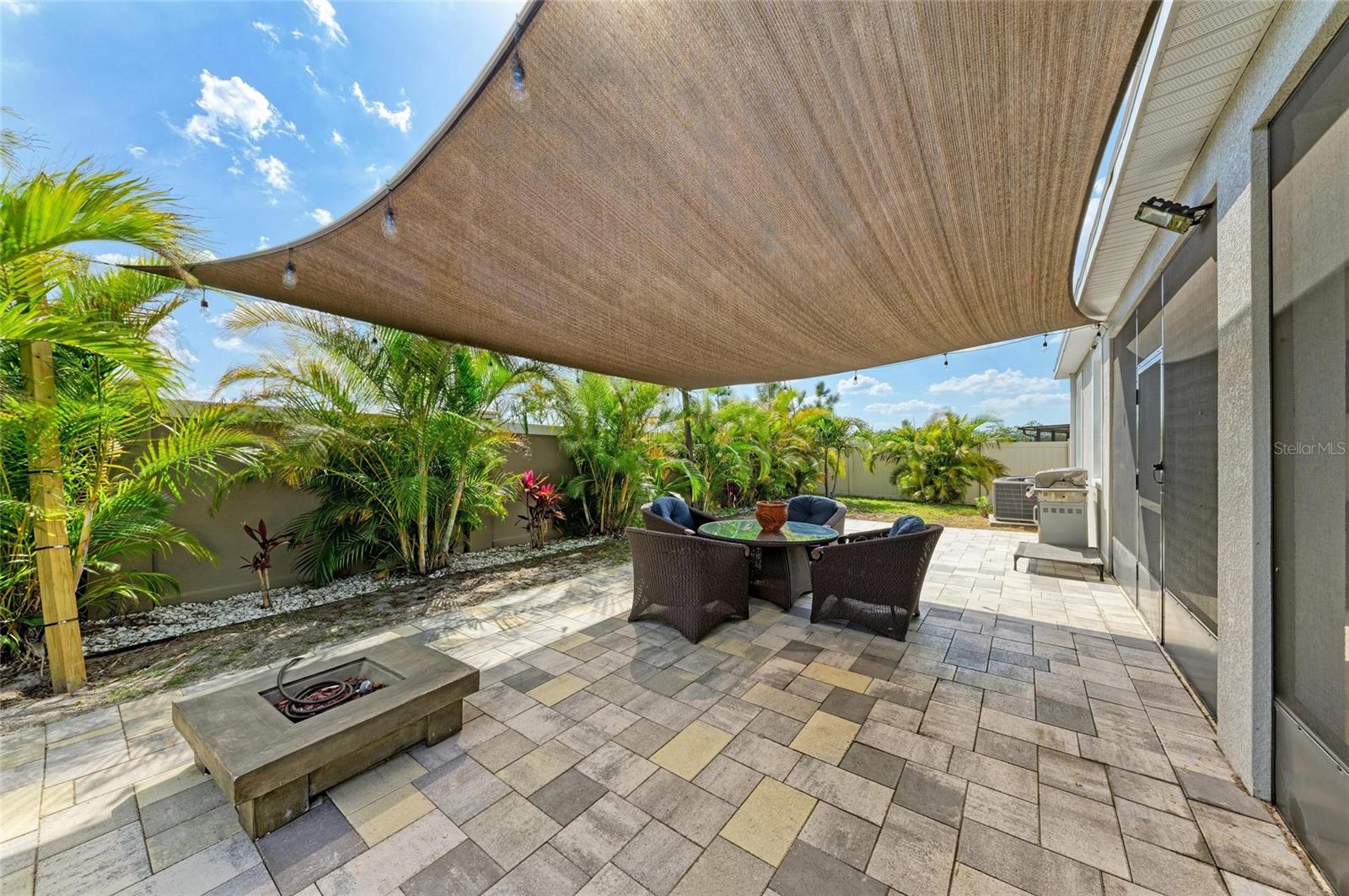 16934 OVAL RUM DR, WIMAUMA, FL, 33598