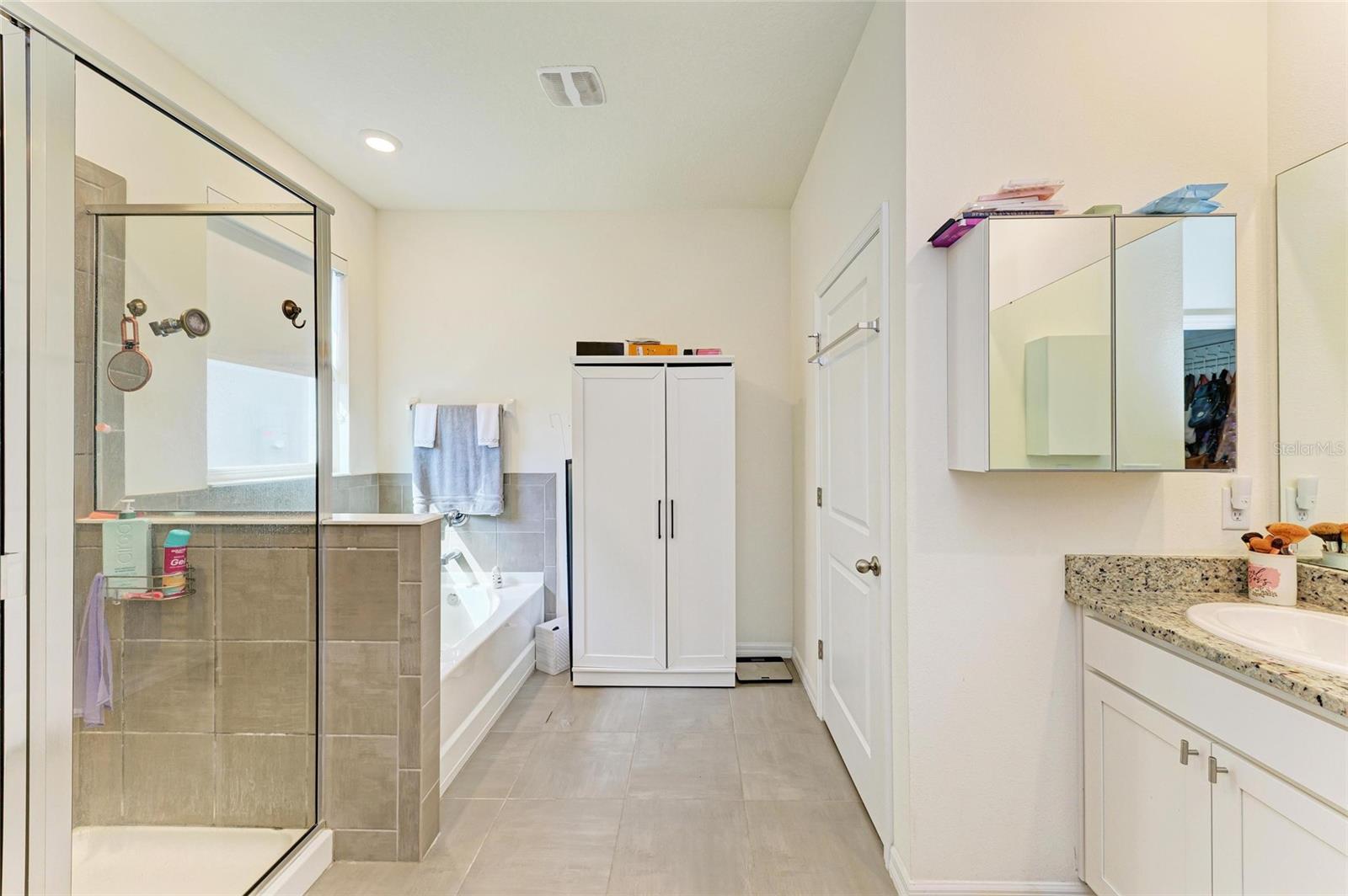 16934 OVAL RUM DR, WIMAUMA, FL, 33598