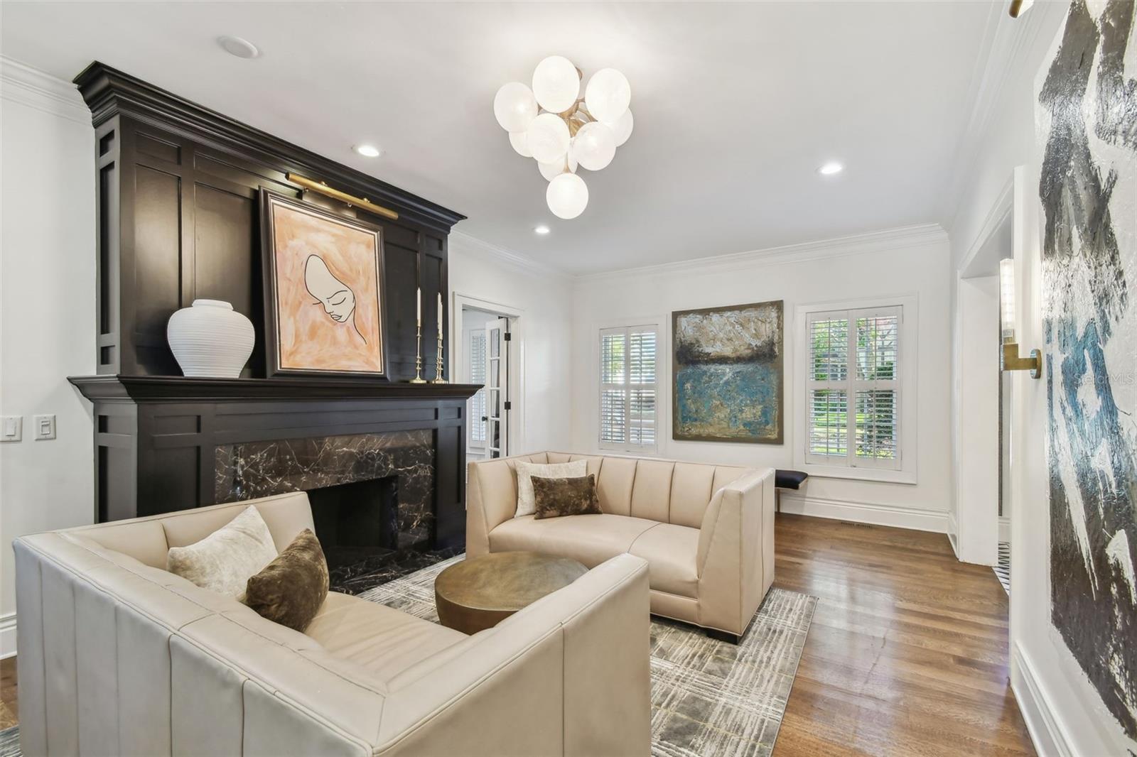 TB8367637 Property Photo