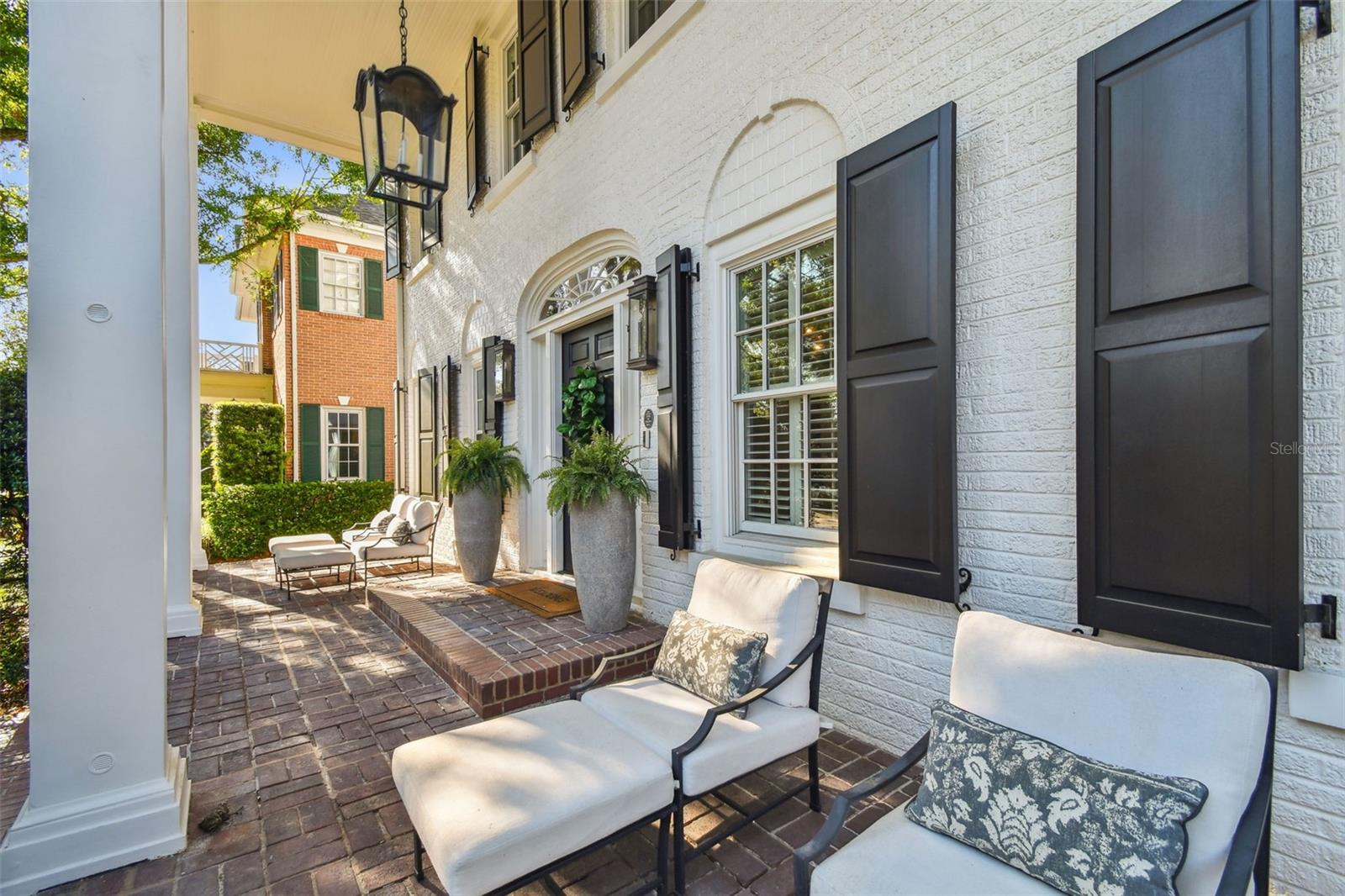 TB8367637 Property Photo