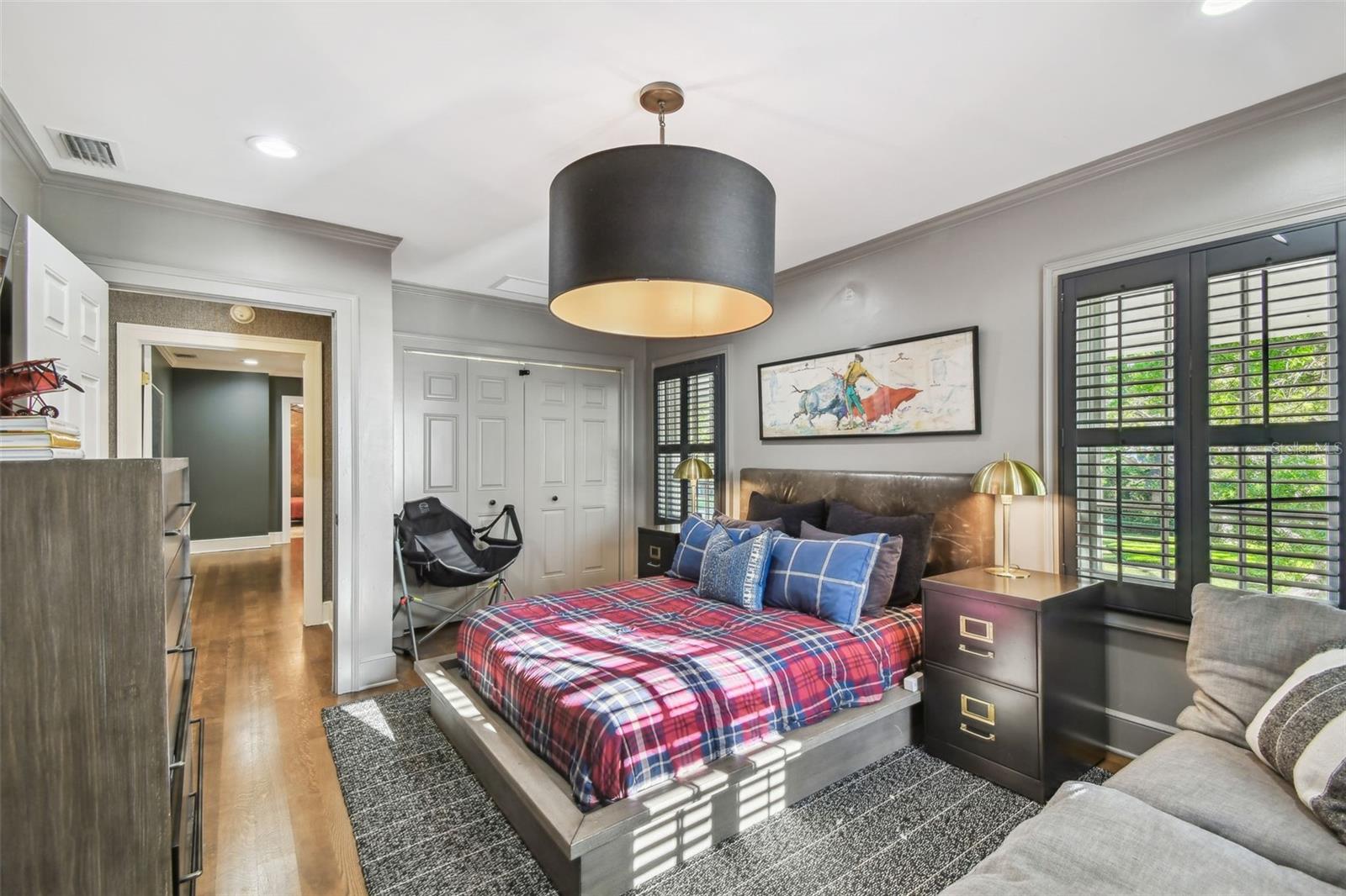 TB8367637 Property Photo