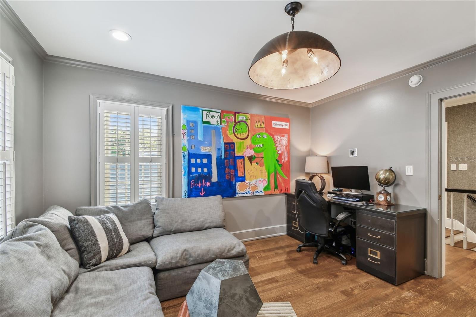 TB8367637 Property Photo