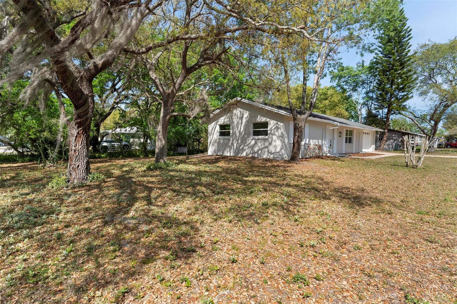2240 CONWAY DR, DELTONA, FL, 32738