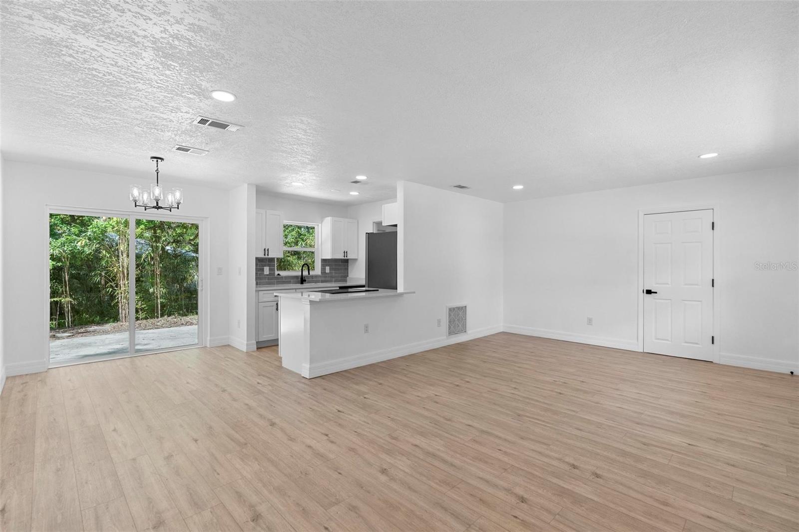 2240 CONWAY DR, DELTONA, FL, 32738