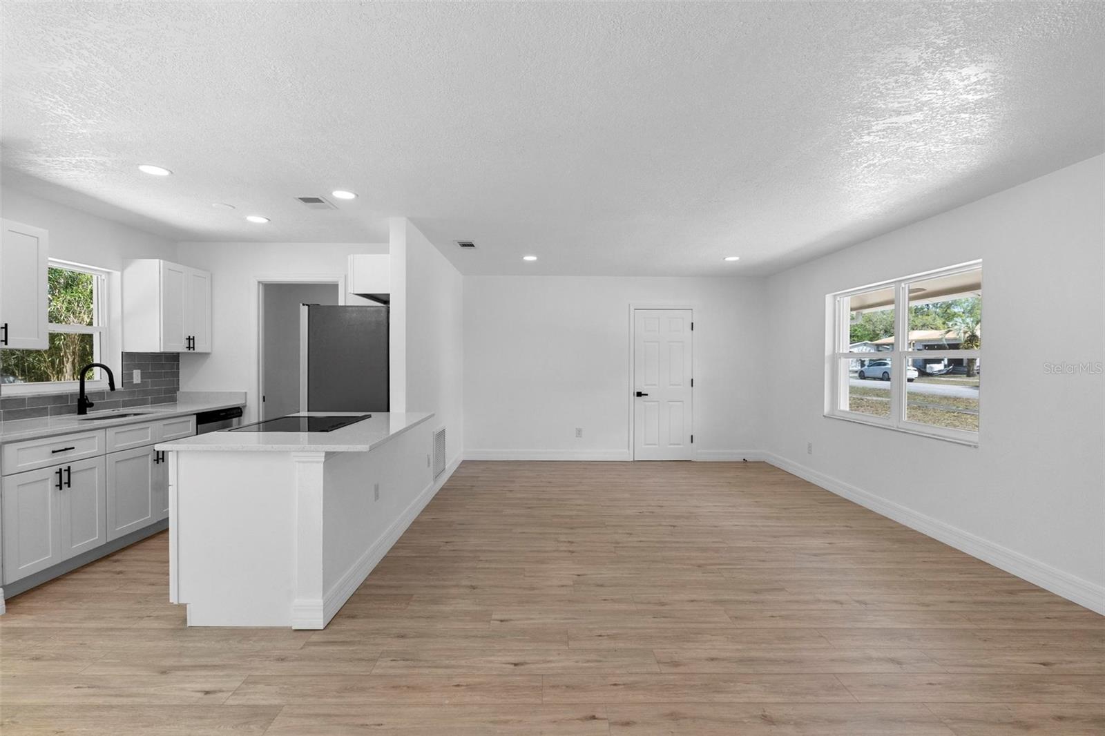 2240 CONWAY DR, DELTONA, FL, 32738