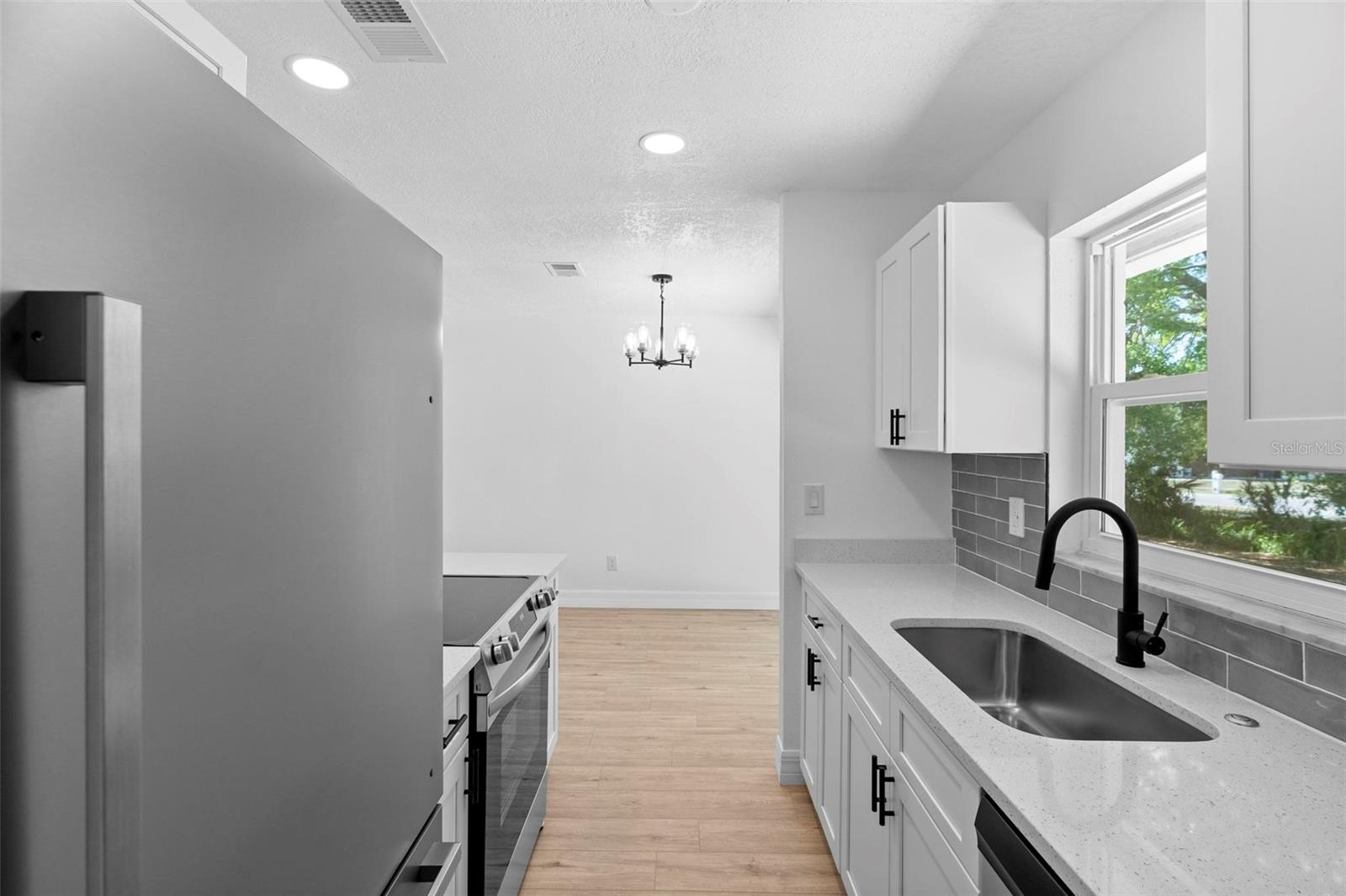 2240 CONWAY DR, DELTONA, FL, 32738