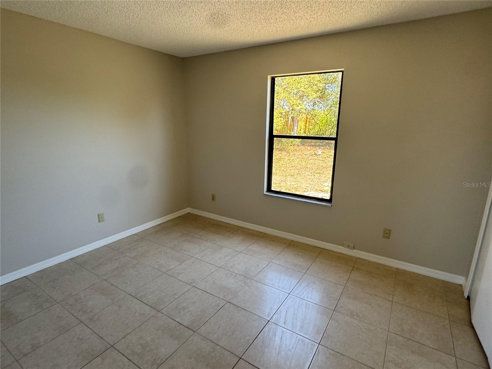 2431 LACKLAND DR, DELTONA, FL, 32738
