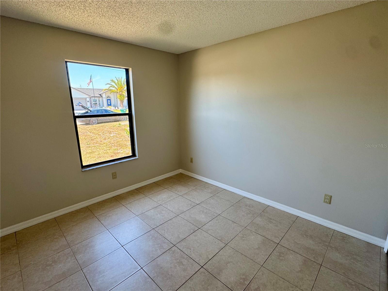 2431 LACKLAND DR, DELTONA, FL, 32738