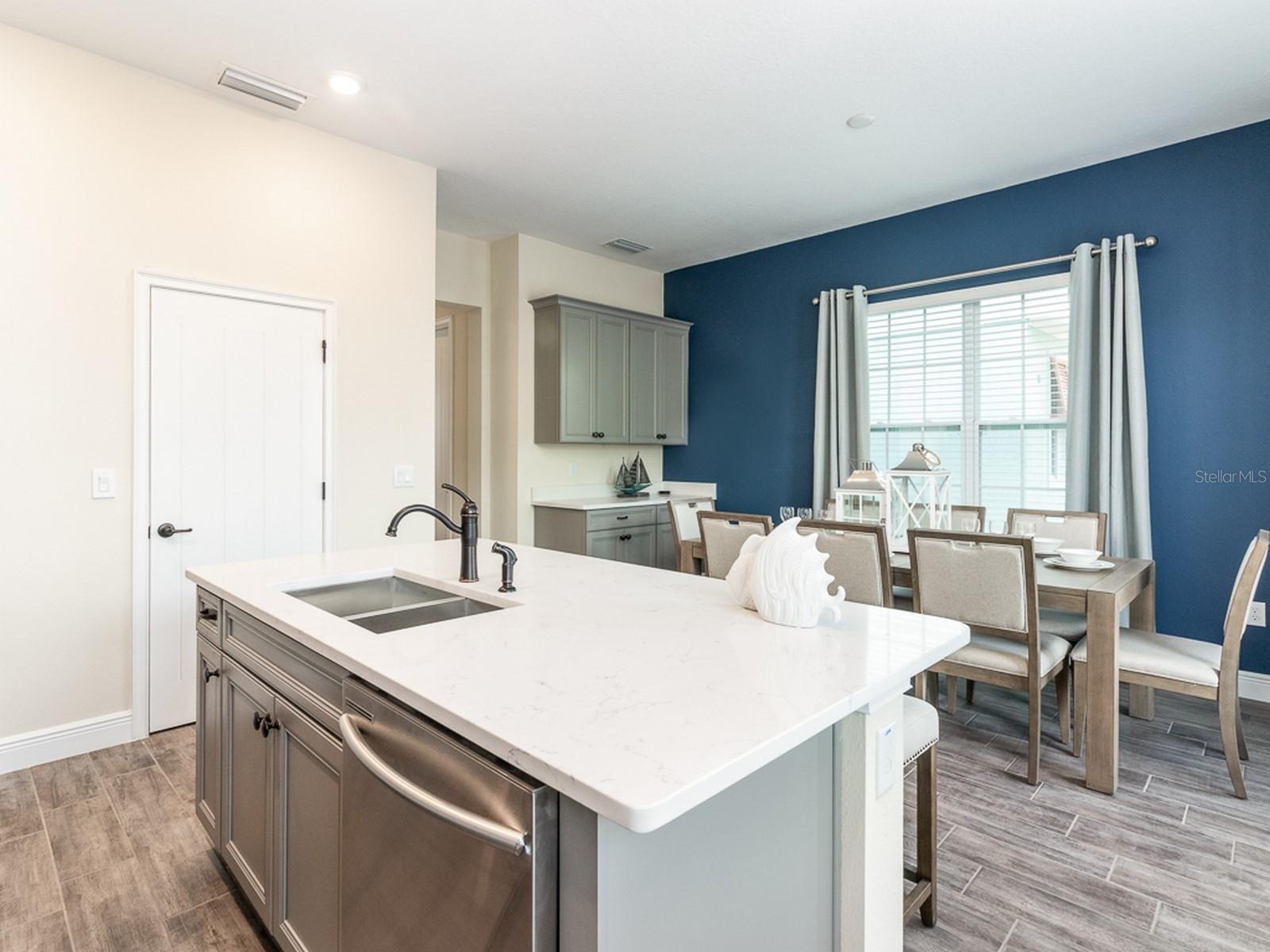 8081 DREAMSICLE DR, KISSIMMEE, FL, 34747