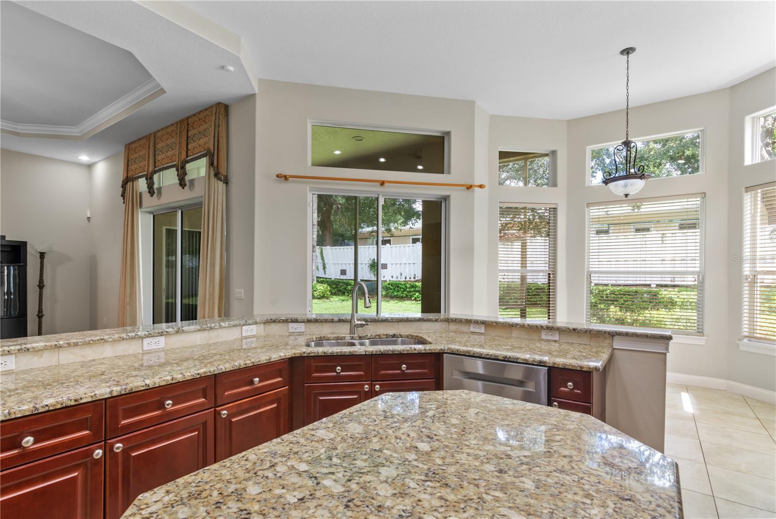 7014 PHILLIPS COVE CT #27, ORLANDO, FL, 32819