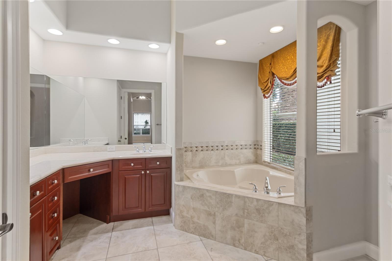 7014 PHILLIPS COVE CT #27, ORLANDO, FL, 32819