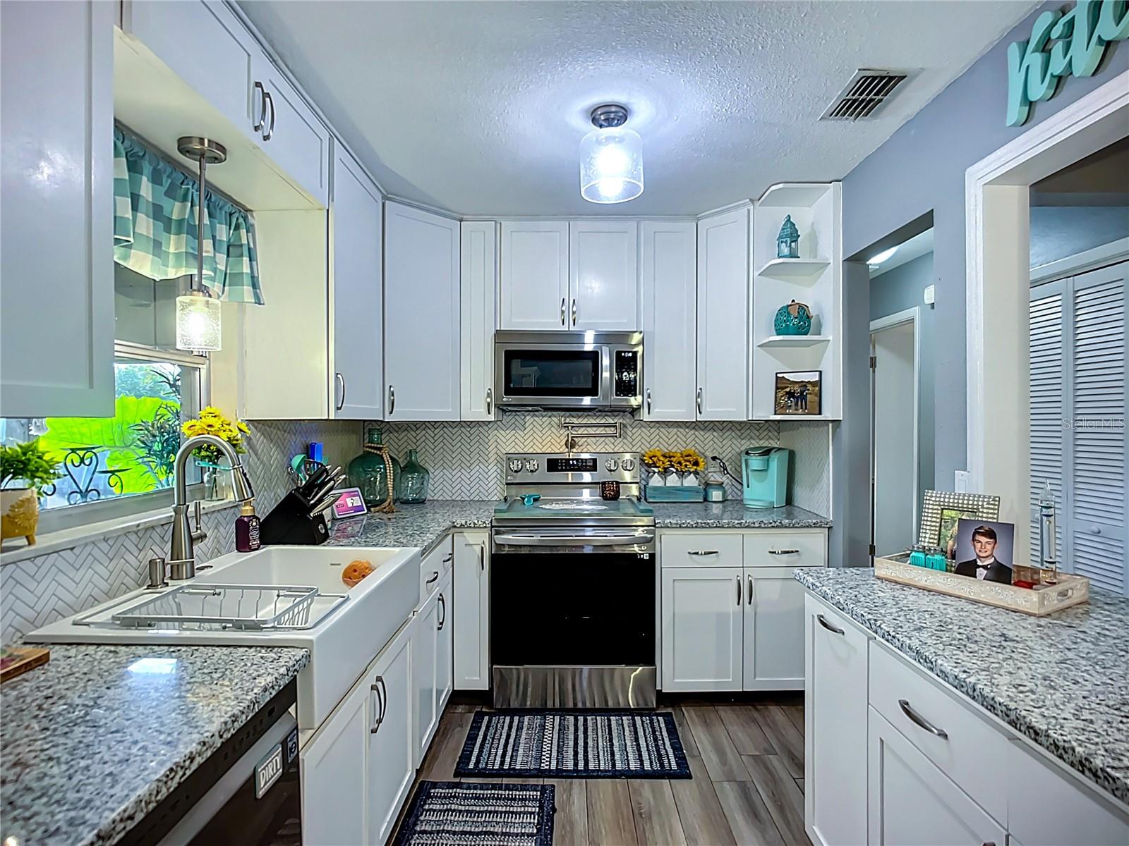 9616 OAK RIDGE AVE, RIVERVIEW, FL, 33578