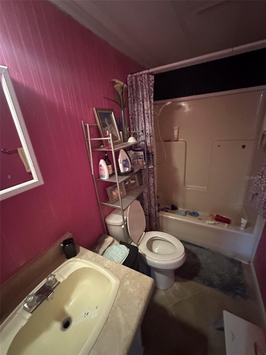 345 SE ROLLING HILLS DR, LAKE CITY, FL, 32025