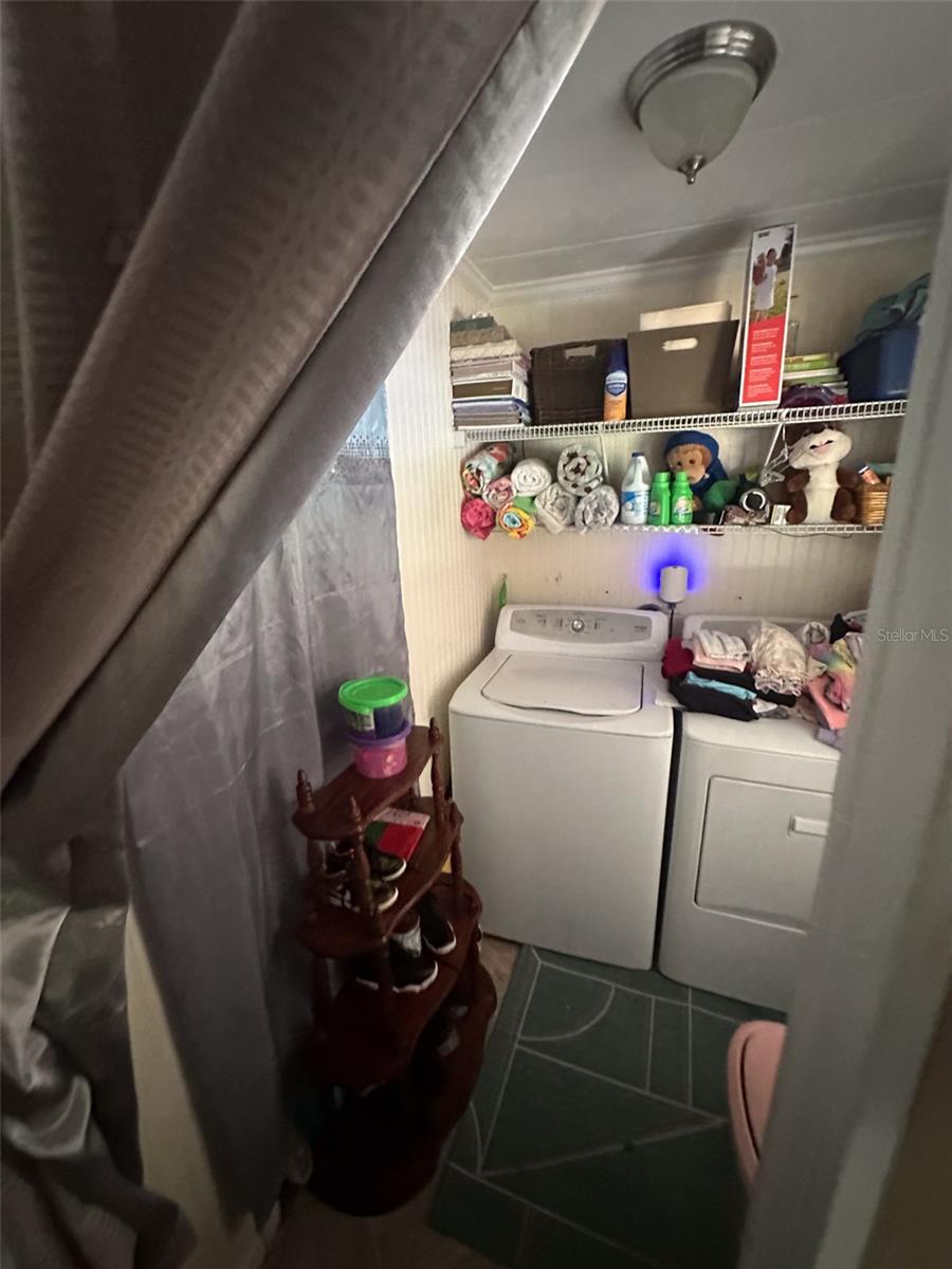 345 SE ROLLING HILLS DR, LAKE CITY, FL, 32025