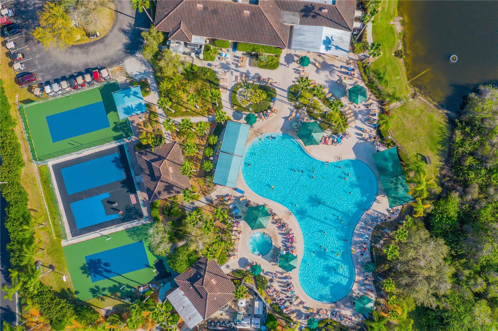 1901 CANTERBURY LN #14, SUN CITY CENTER, FL, 33573