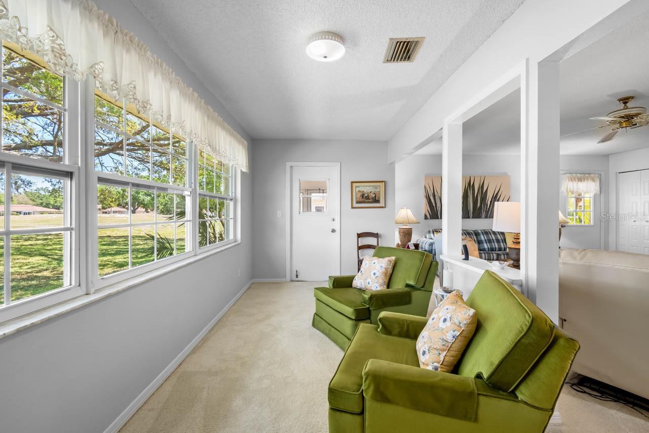 1901 CANTERBURY LN #14, SUN CITY CENTER, FL, 33573