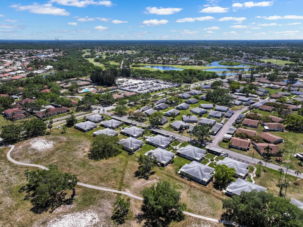 1901 CANTERBURY LN #14, SUN CITY CENTER, FL, 33573