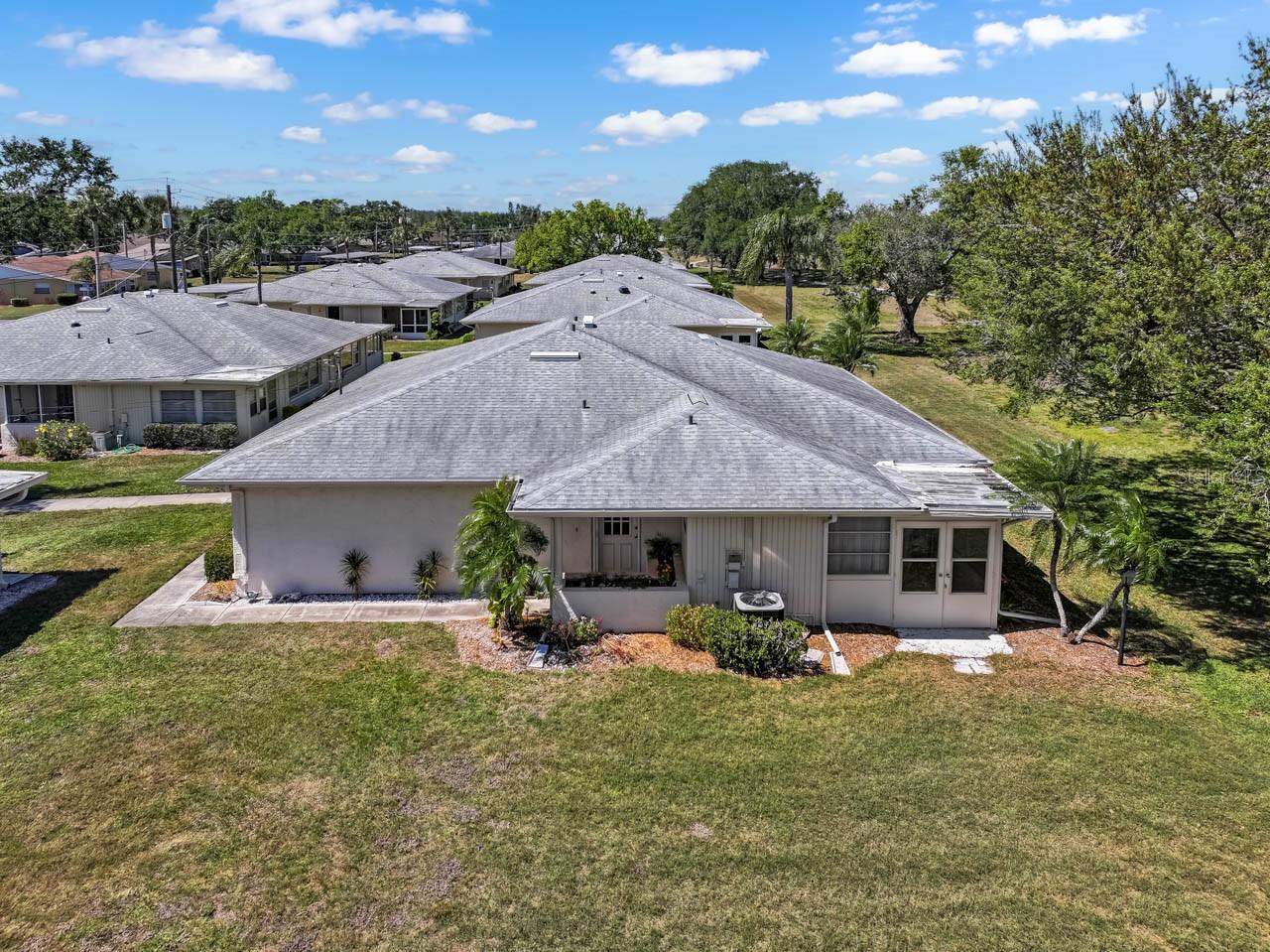 1901 CANTERBURY LN #14, SUN CITY CENTER, FL, 33573