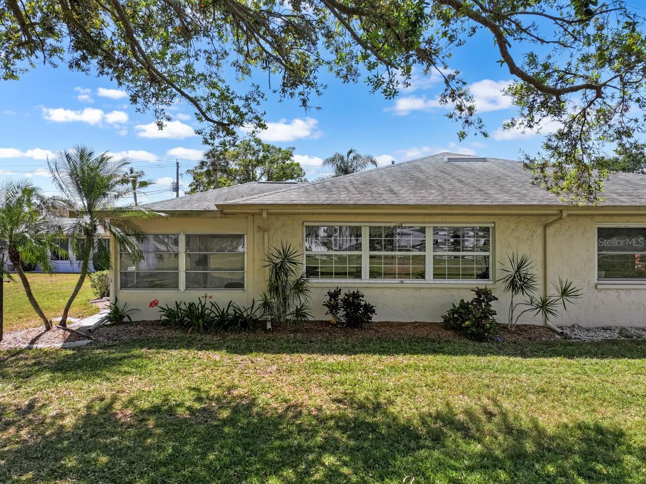 1901 CANTERBURY LN #14, SUN CITY CENTER, FL, 33573