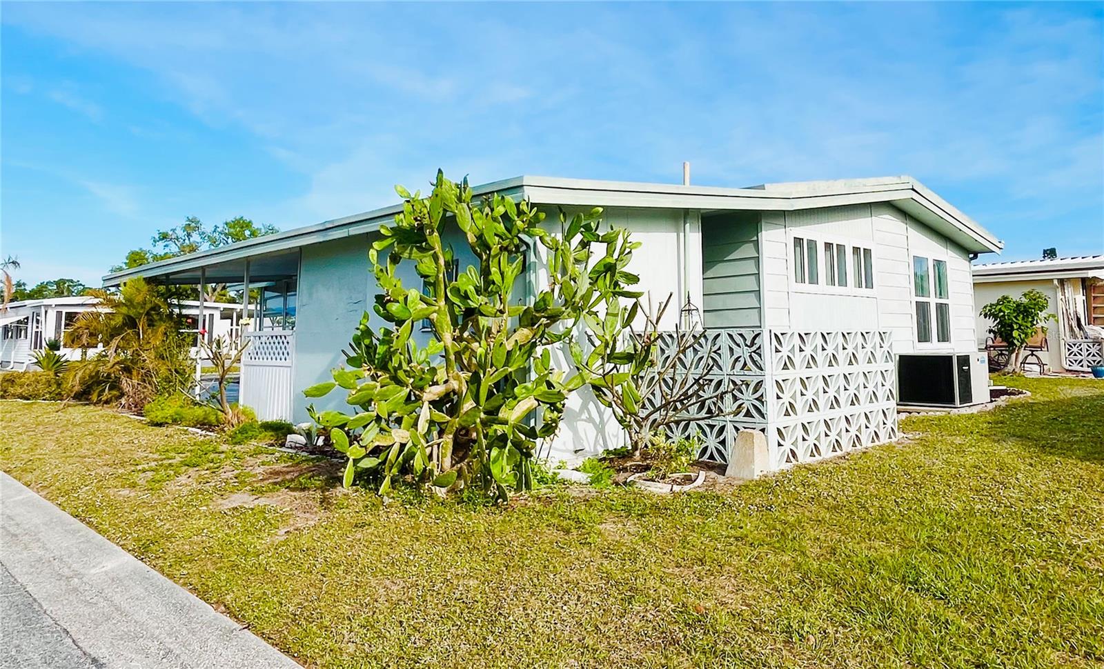 217 WATER OAK LN, SARASOTA, FL, 34237