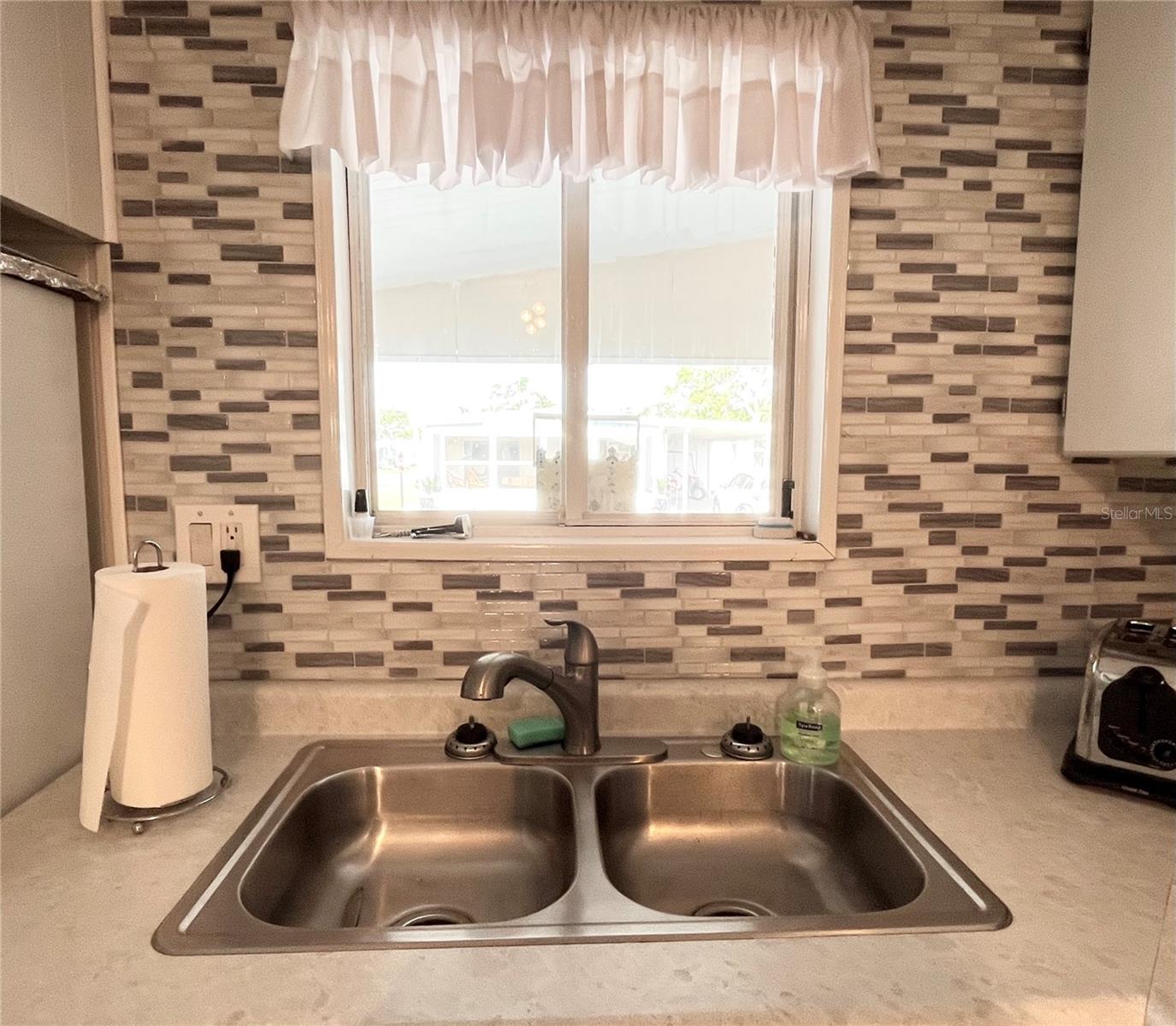 217 WATER OAK LN, SARASOTA, FL, 34237