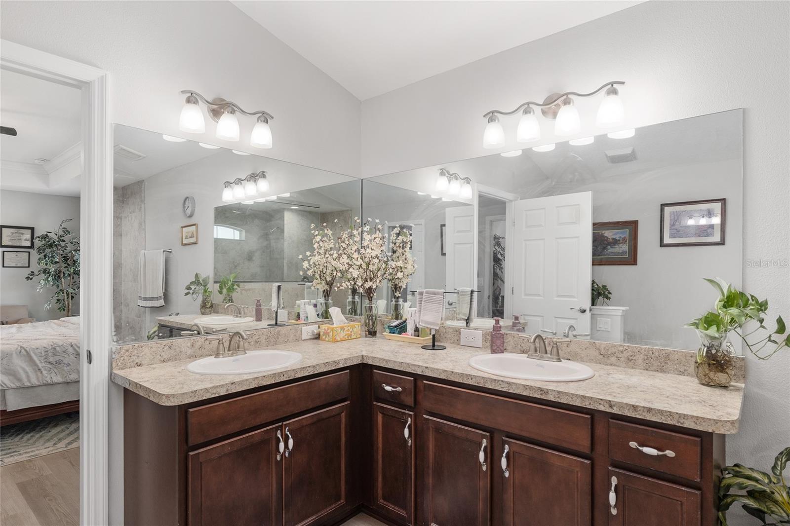 5450 NE 61ST AVENUE RD, SILVER SPRINGS, FL, 34488