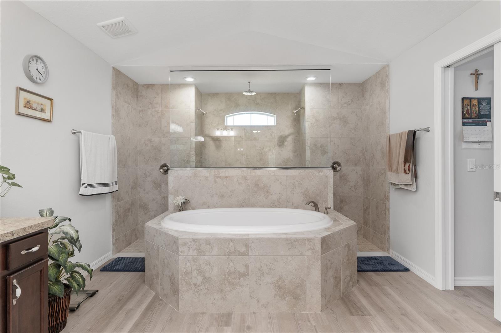 5450 NE 61ST AVENUE RD, SILVER SPRINGS, FL, 34488