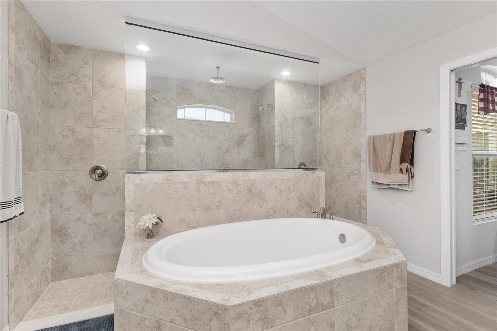 5450 NE 61ST AVENUE RD, SILVER SPRINGS, FL, 34488