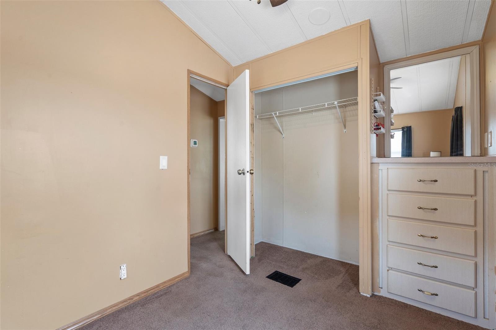 9580 GRAY FOX DR, WEEKI WACHEE, FL, 34613