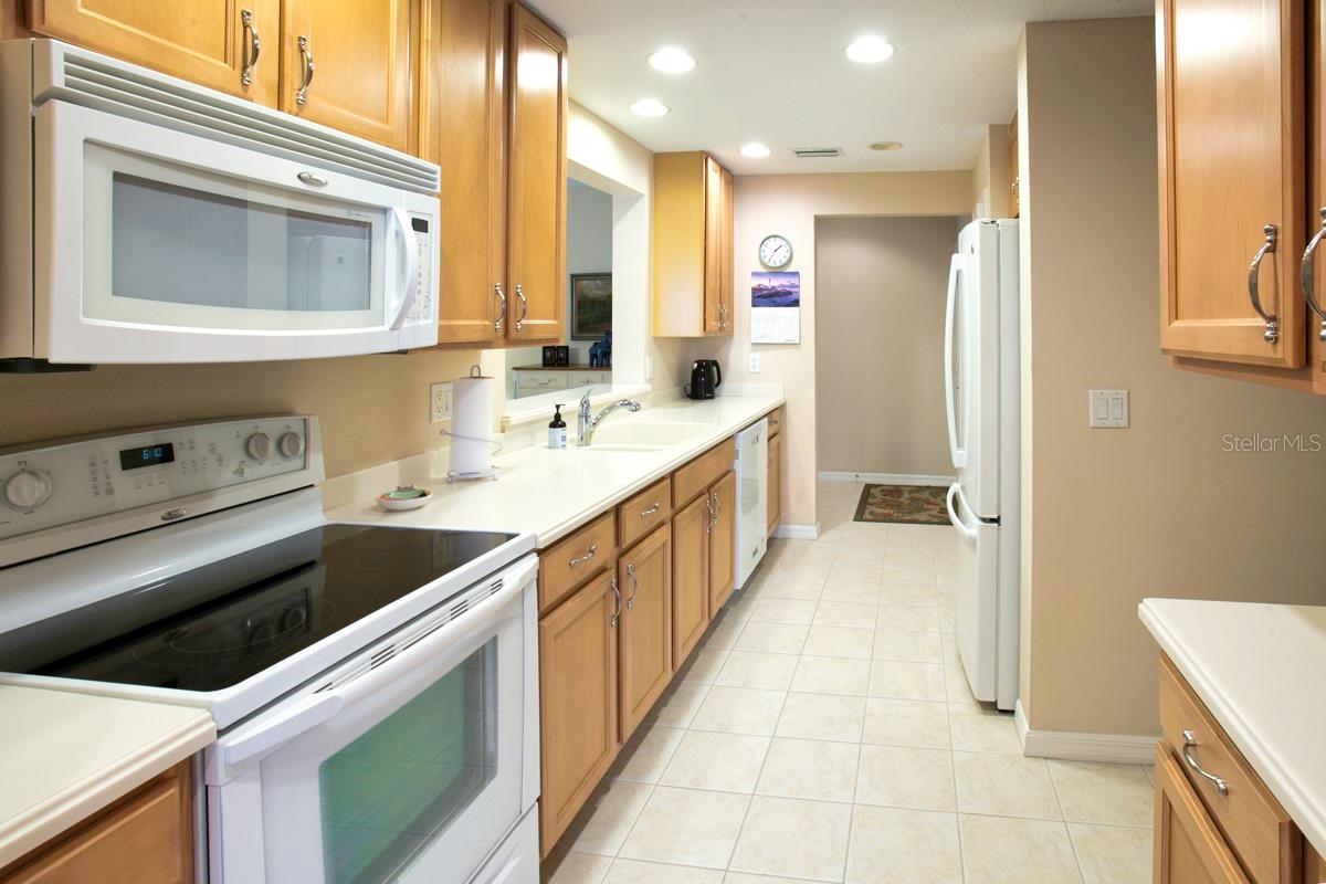 4069 OVERTURE CIR #341, BRADENTON, FL, 34209