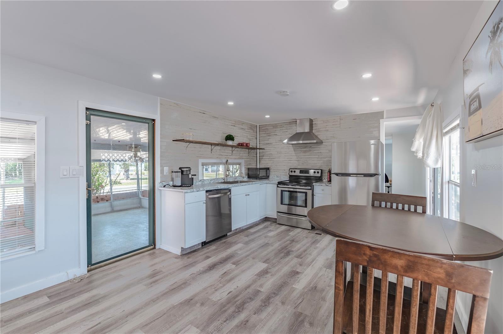 37234 CAROL AVE, ZEPHYRHILLS, FL, 33542