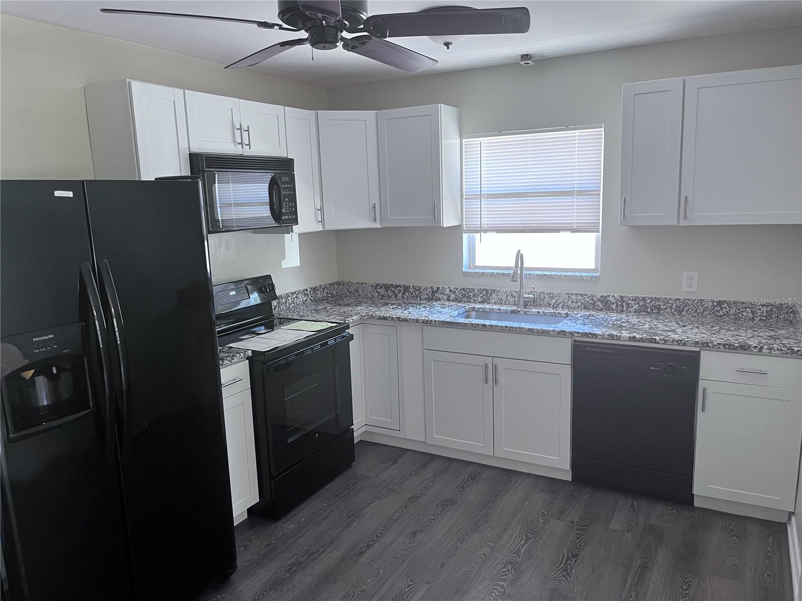 3506 9TH AVE W, BRADENTON, FL, 34205