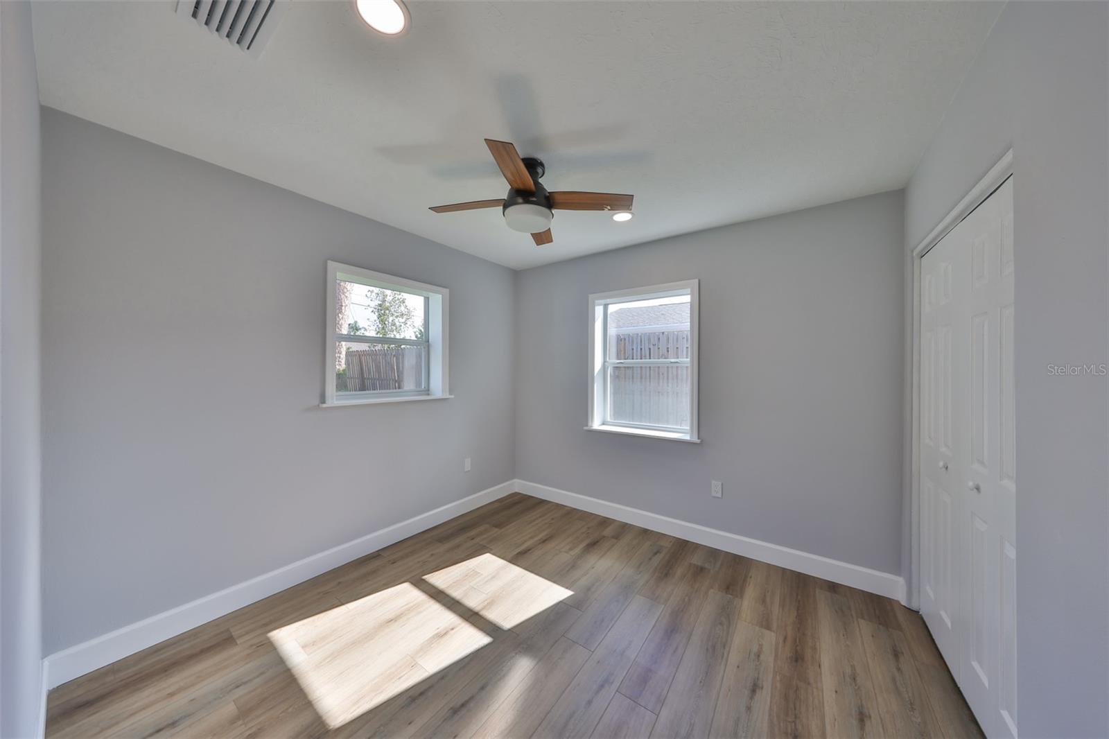 3241 WILLIAMSBURG ST, SARASOTA, FL, 34231