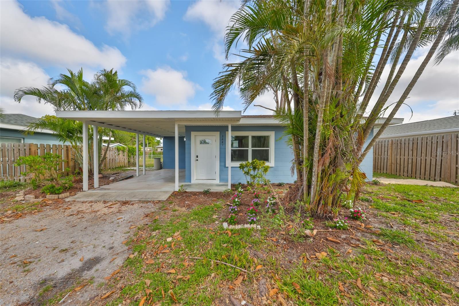 3241 WILLIAMSBURG ST, SARASOTA, FL, 34231