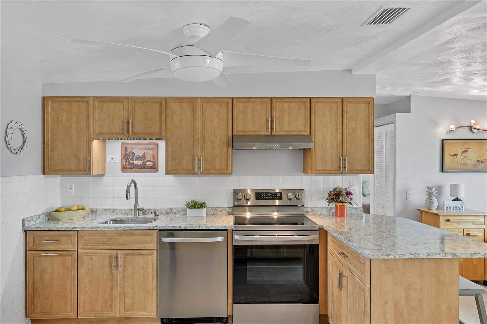 1010 HASTE LN, ENGLEWOOD, FL, 34223