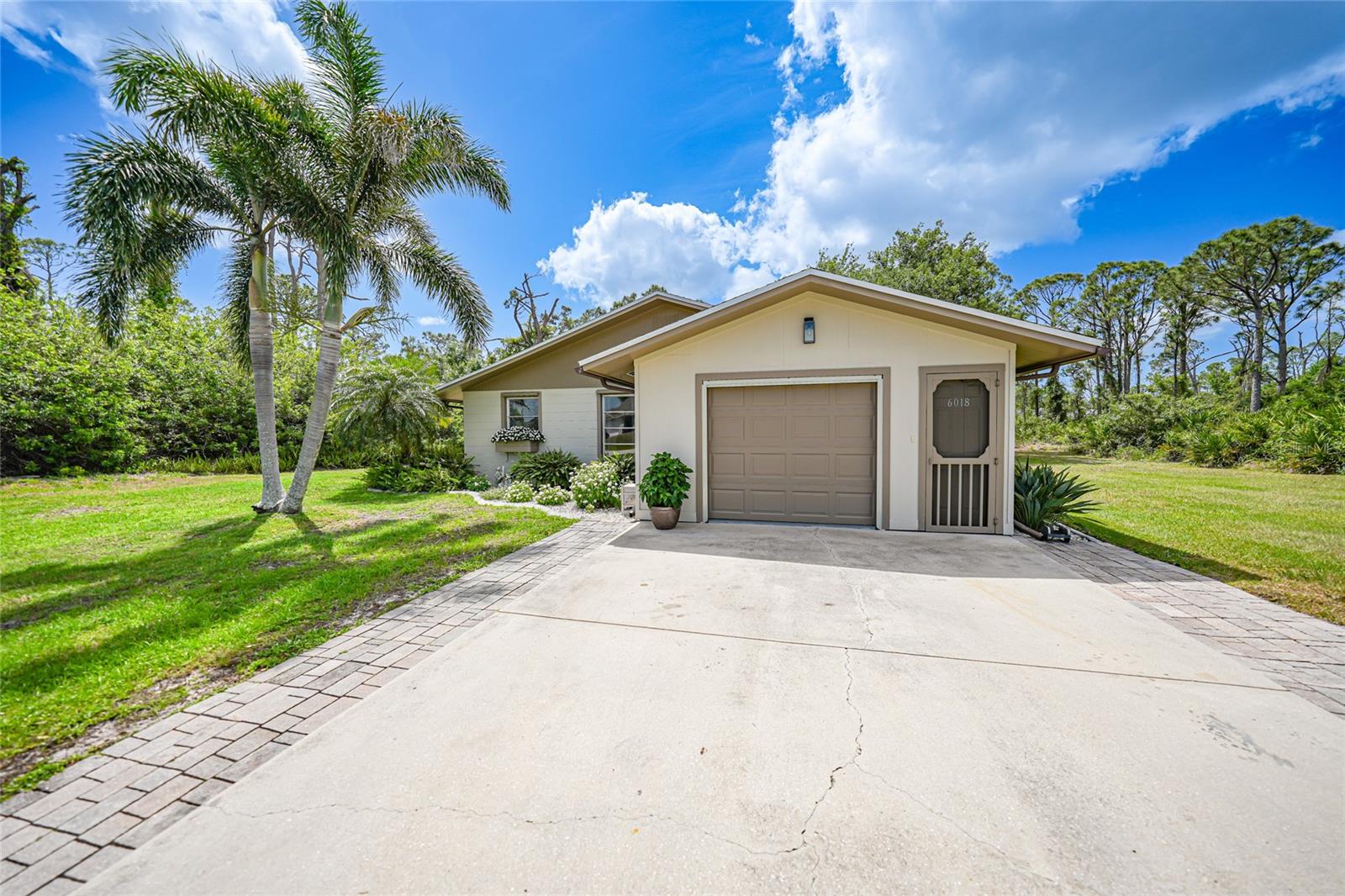6018 DAVID BLVD, PORT CHARLOTTE, FL, 33981