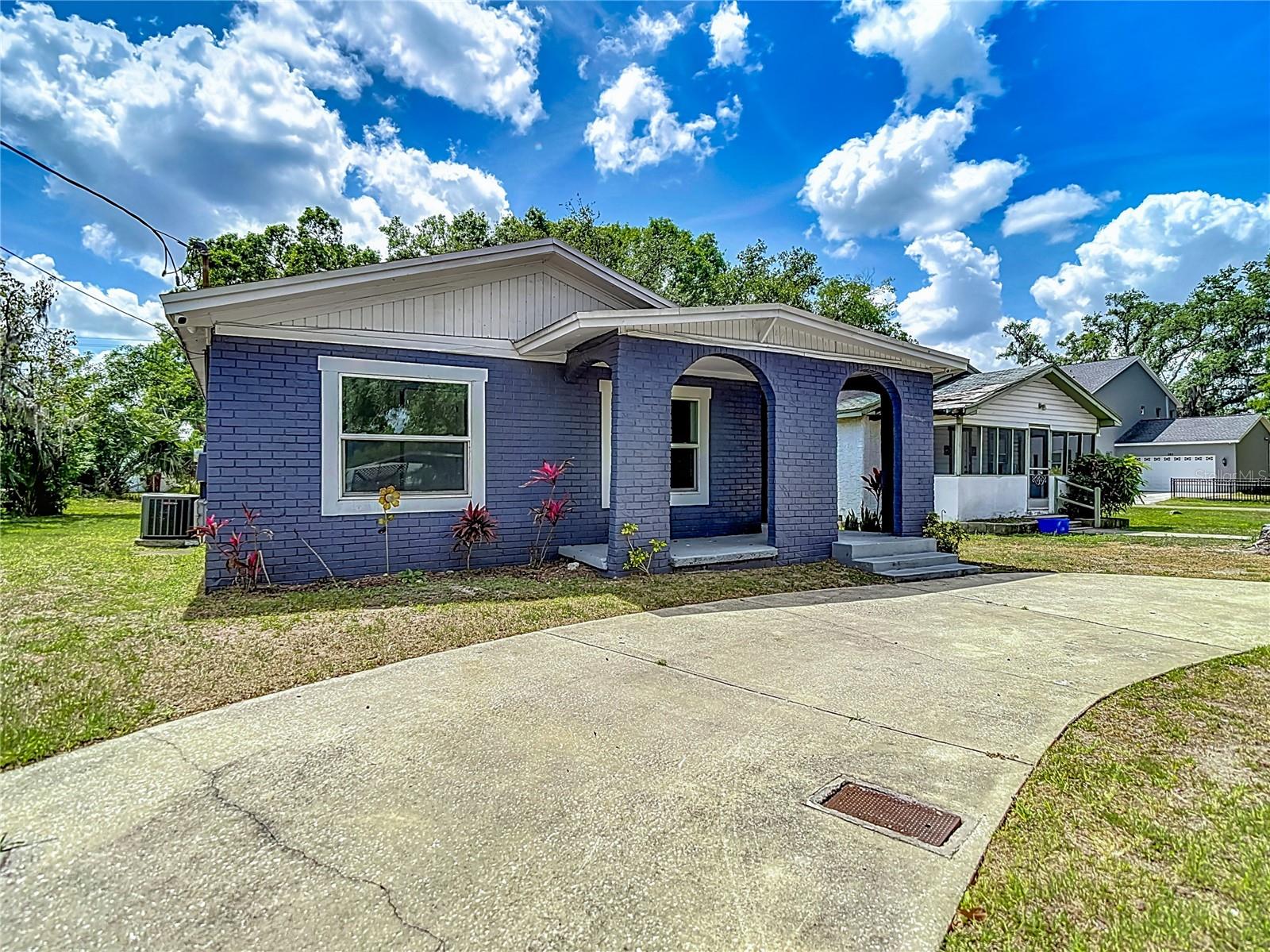 1403 E DR MARTIN LUTHER KING JR BLVD, PLANT CITY, FL, 33563
