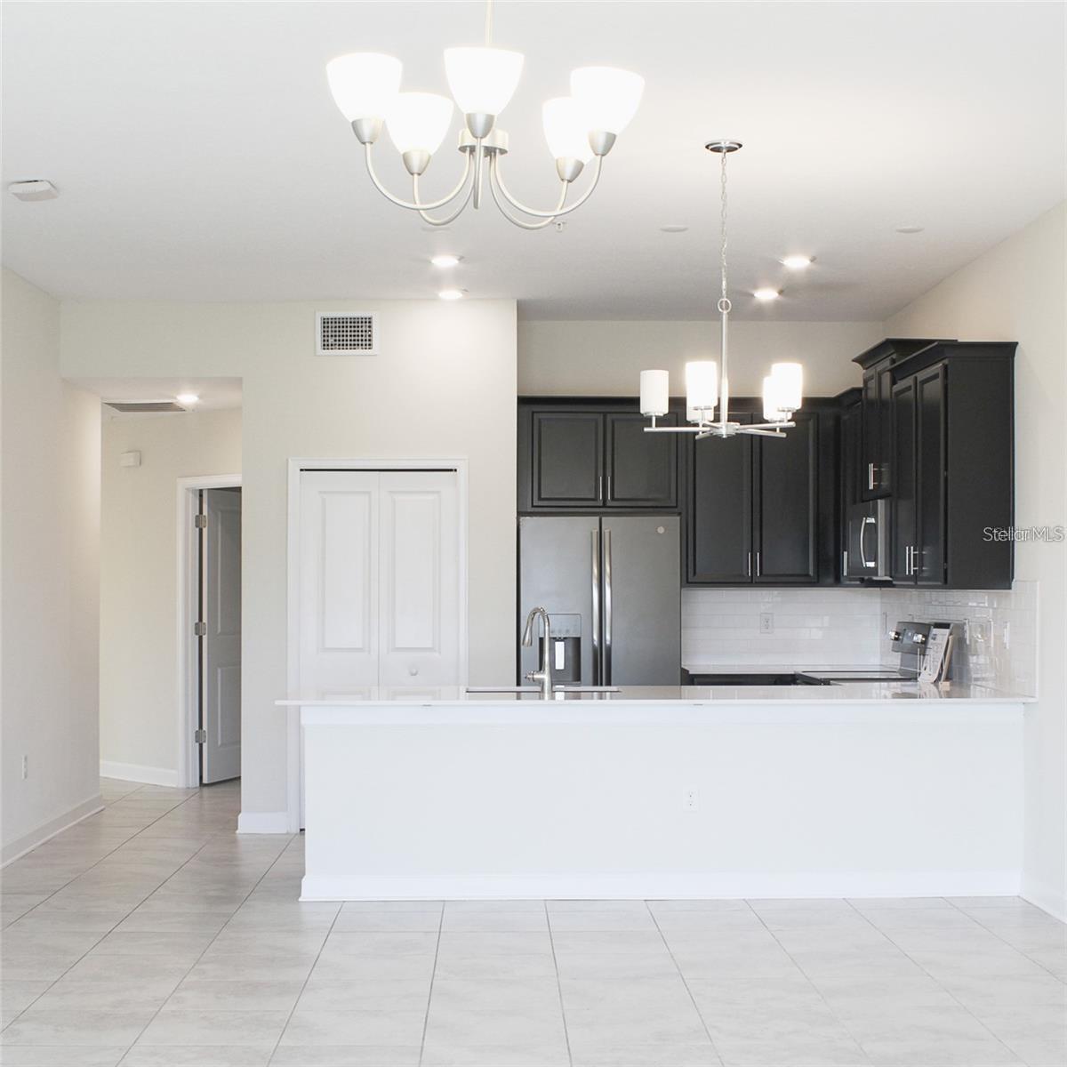 659 OCEAN COURSE AVE, DAVENPORT, FL, 33896