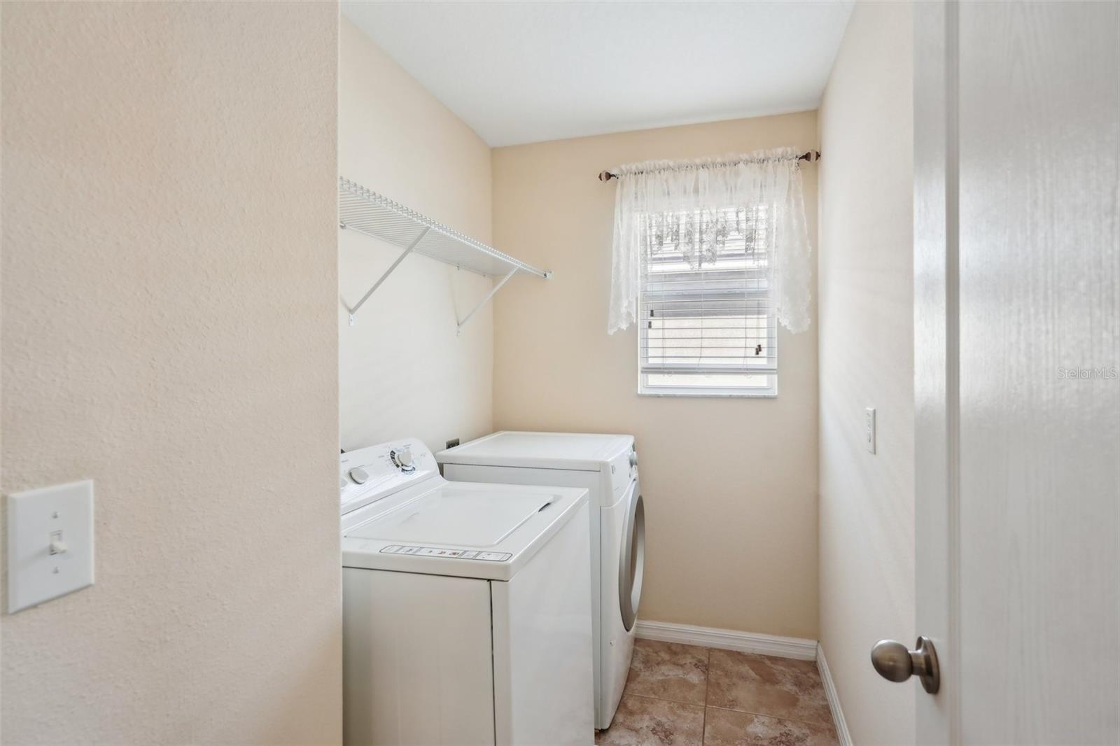 2332 DOVESONG TRACE DR, RUSKIN, FL, 33570