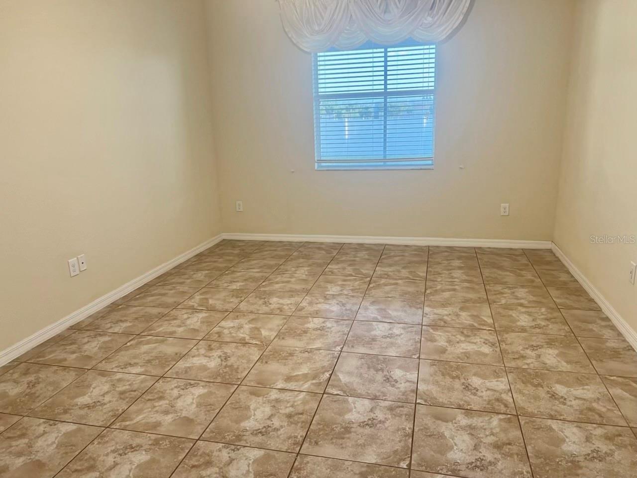 2332 DOVESONG TRACE DR, RUSKIN, FL, 33570